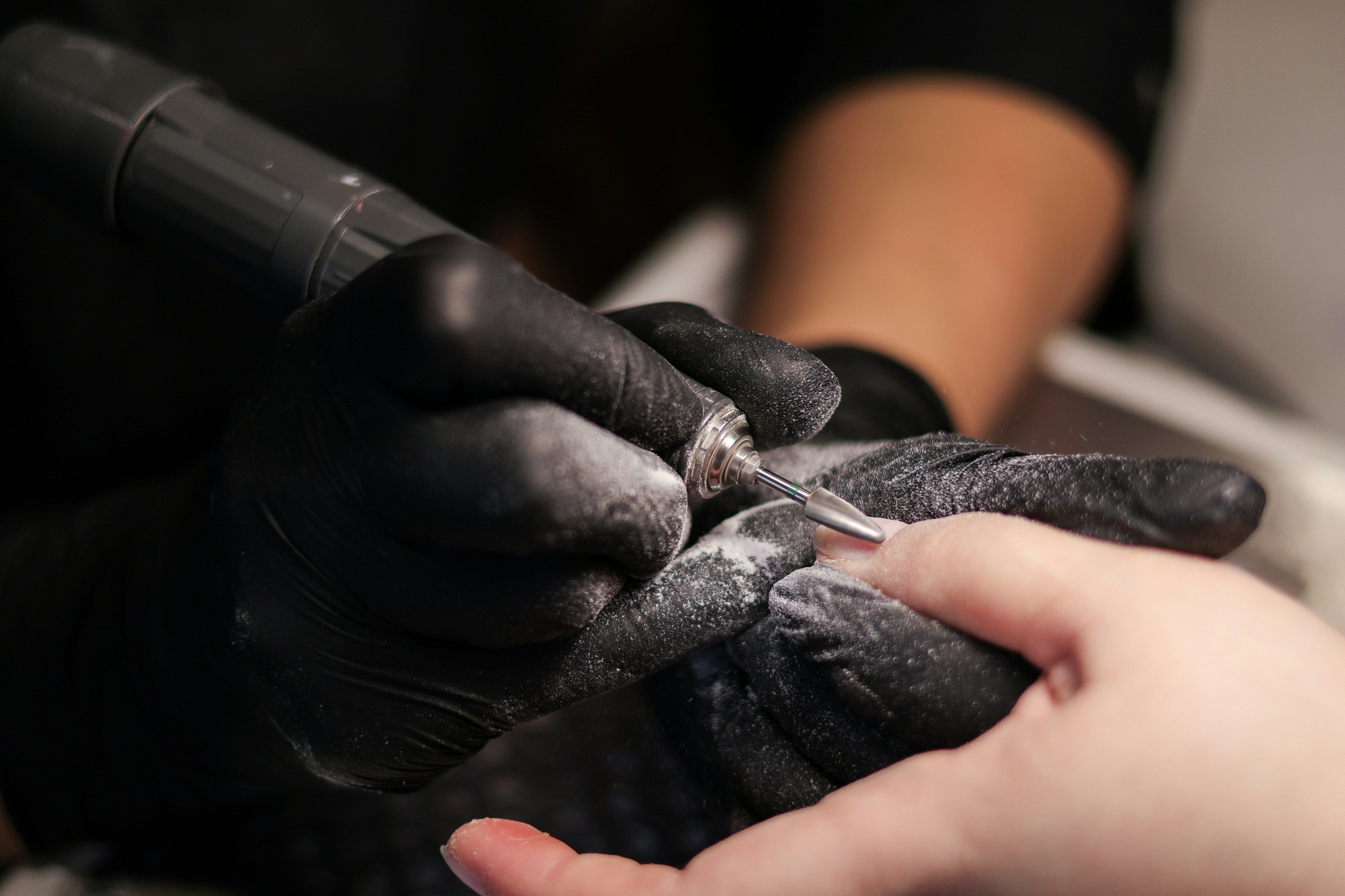 Why Do Gel Nails Lift? 6 Common Causes and How to Prevent It