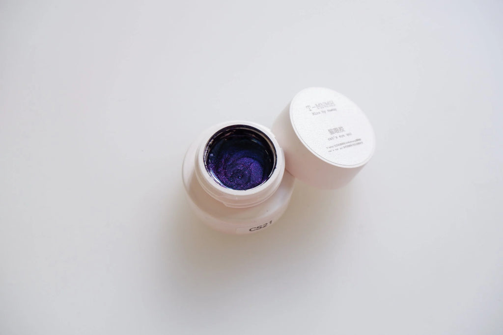 Kira by Huang Magnet Gel - CS21 Purple