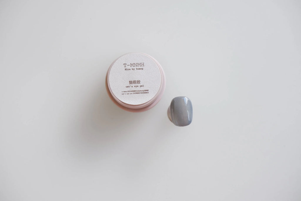 Kira by Huang Magnet Gel - CS60 Sheer Silver