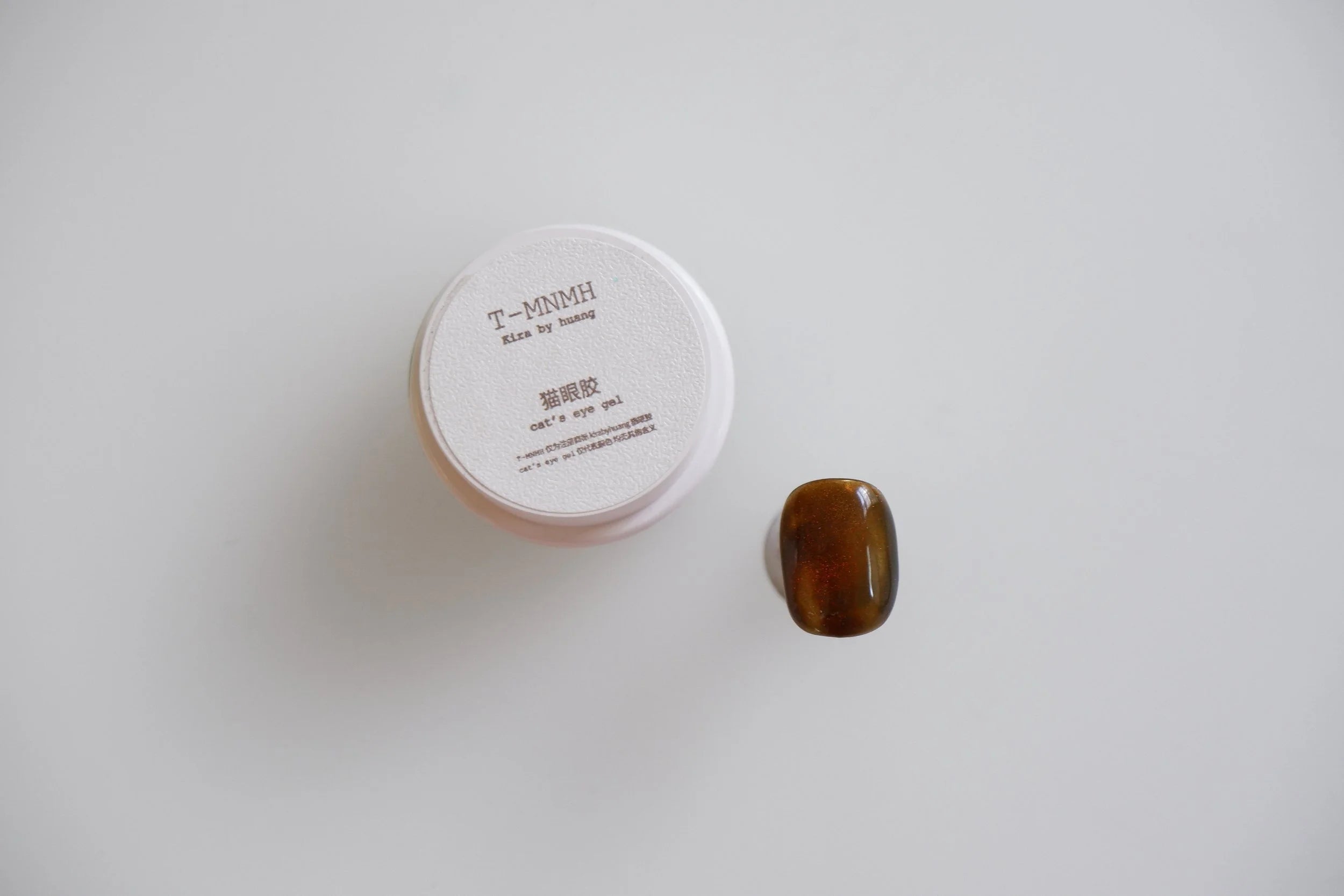 Kira by Huang Magnet Gel - CS81 Red Brown