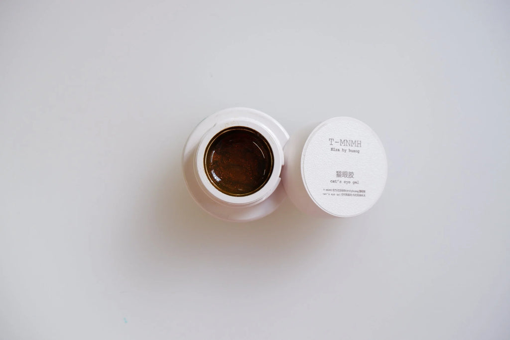 Kira by Huang Magnet Gel - CS81 Red Brown