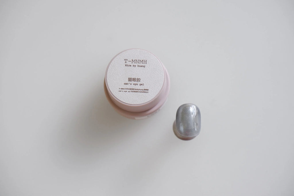 Kira by Huang Magnet Gel - CS82 Silver