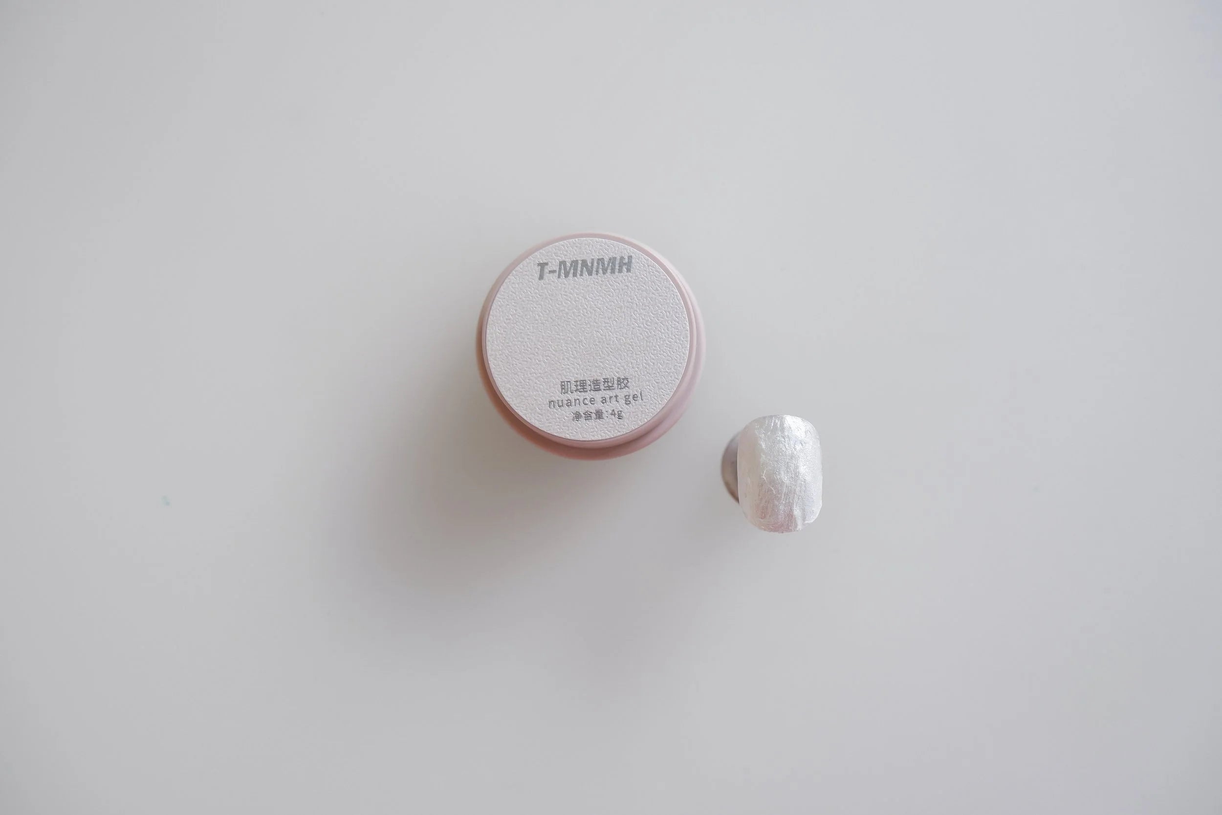 Kira by Huang Mineral Texture Art Gel - Pearl